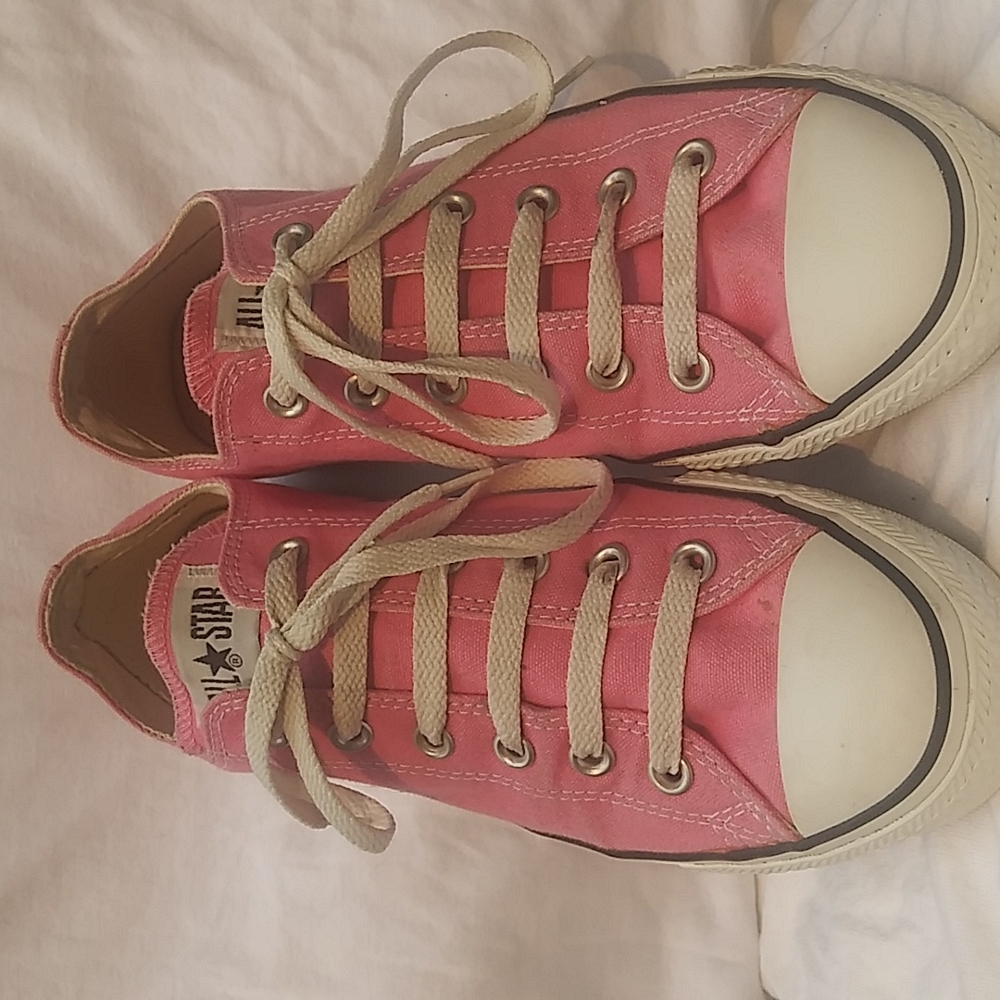 🌈PINK CONVERSE